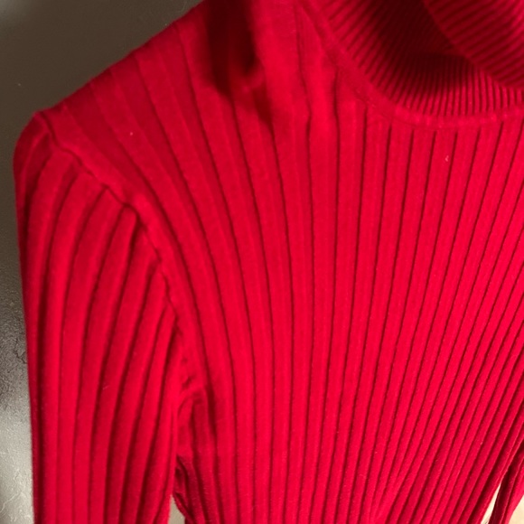 Red Turtleneck - Picture 2 of 6